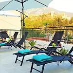 House Above With Pool And Summer Kitchen בית נופש Klis