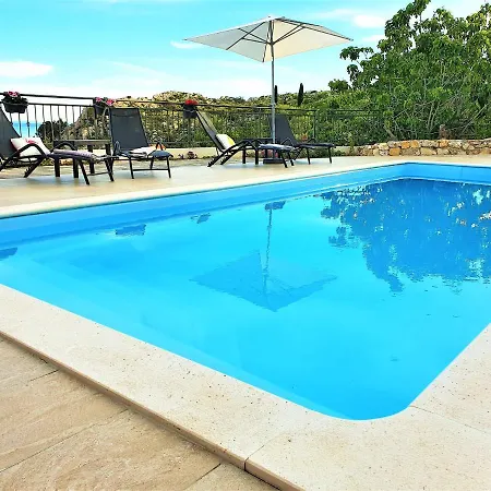 House Above With Pool And Summer Kitchen Klis