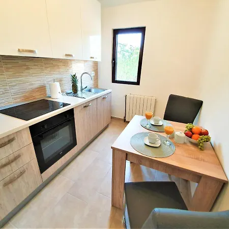 別荘 House Above With Pool And Summer Kitchen *